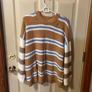 pullover sweater. Size medium. American eagle. 28 inches from shoulder.